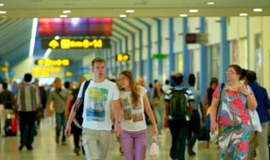 பயண ஆலோசனைகள் இருந்தபோதிலும் இலங்கையின் ஒக்டோபர் மாதத்தில் சுற்றுலாப் பயணிகளின் வருகை அதிகரித்துள்ளது